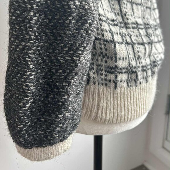 LOFT Soft Alpaca Blend Ivory & Charcoal Plaid Textured Knit Sweater – US M - Picture 10 of 11